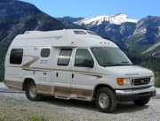 De Luxe Camper Van DV-C rv rental toronto