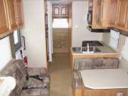 Star Drive Canada Class C 29' No Slide rv rental toronto