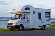 Budget 4-Berth campervan hire - new zealand