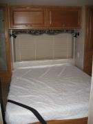 Expedition Motorhomes, Inc. 29ft Class C Fleetwood Jamboree motorhome rental los angeles