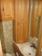 Expedition Motorhomes, Inc. 31ft Class C Coachmen Concord 300TS rv rental los angeles