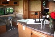 Traveland RV Rentals (Domestic) PT - 5th Wheel and Truck 28ft - 5TH/TRUCK rv rental vancouver