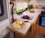 El Monte RV (International Value) C28 Class C Motorhome motorhome rental new mexico