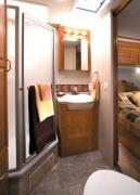 Traveland RV Rentals (Domestic) PT - 31' Class C Motorhome rv rental vancouver