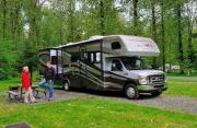 CT - 31' Class C Motorhome rv rental canada