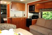 Traveland RV Rentals Ltd PT - 29' Class A Motorhome MH29 S CO rv rental vancouver