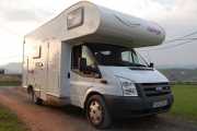 Calcamper 6 Berth - Challenger Genesis 33 motorhome rental spain