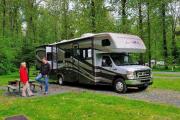 PT - 31' Class C Motorhome motorhome rental canada