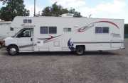 30ft Class C Coachman Freedom cheap motorhome rentalflorida