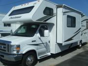 Class C Motor Home - 1 Slide - 31B Bunks Dutchmen motorhome rental - usa