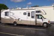 32ft Class C Gulf Stream Ultra cheap motorhome rentalflorida