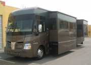 Suncruiser 37 motorhome rental - usa