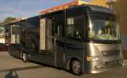 35ft Class A Gulfstream Independence with 3 slides motorhome rental - usa