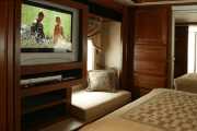 Camp USA Class A 39' Luxury Fleetwood Discovery #0423 rv rental tampa